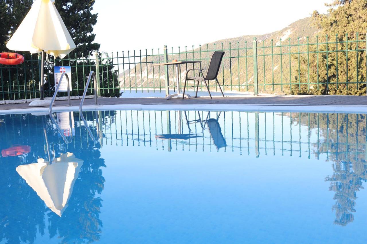 Villa Milia Ayios Nikitas Ngoại thất bức ảnh